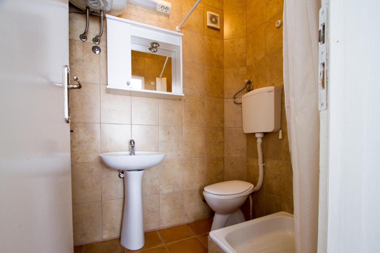 Belane Apartments Tivat Eksteriør billede