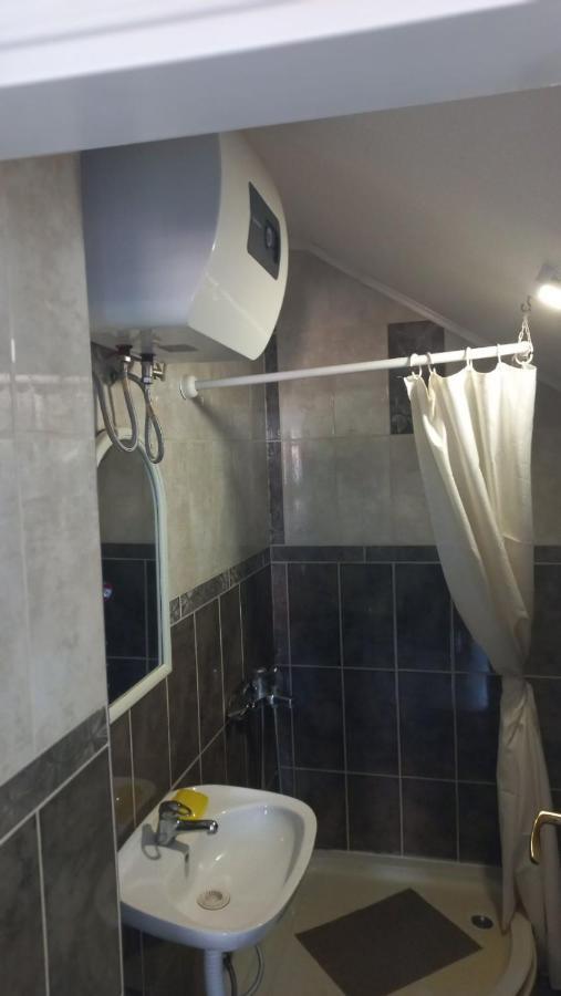 Belane Apartments Tivat Eksteriør billede
