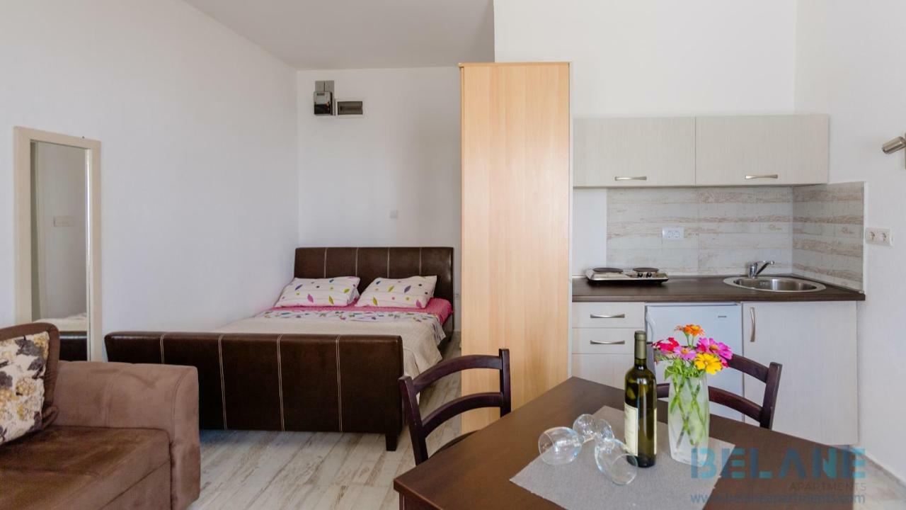 Belane Apartments Tivat Eksteriør billede
