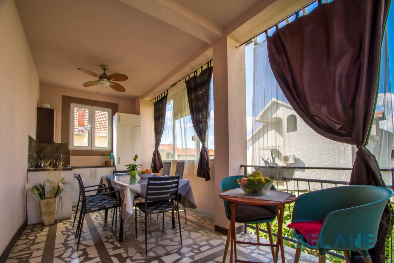 Belane Apartments Tivat Eksteriør billede